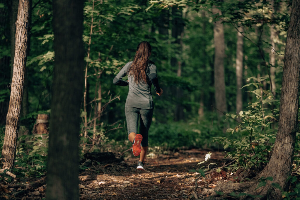Cómo bajar el cortisol naturalmente: guía completa